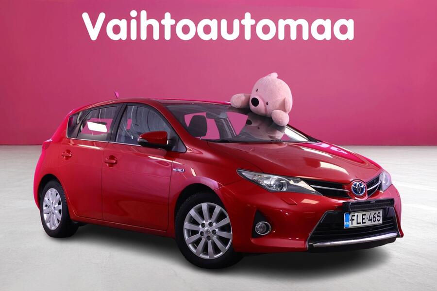 Toyota Auris vaihtoauto