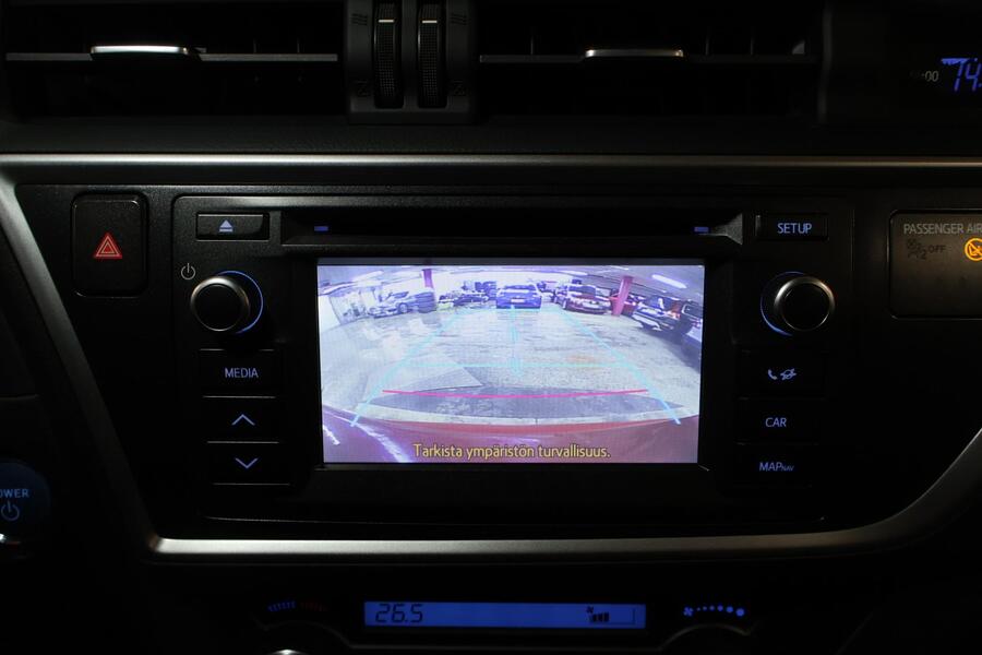 Toyota Auris vaihtoauto