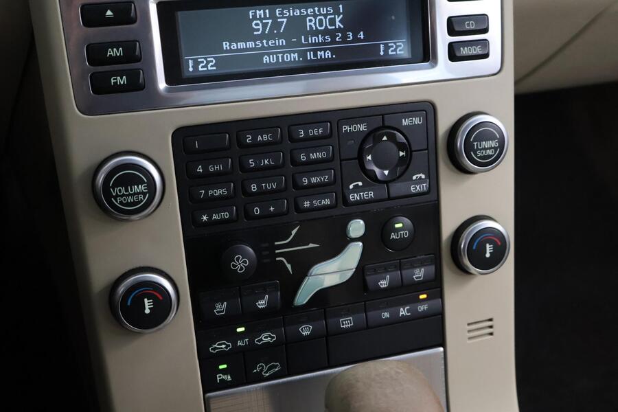 Volvo XC70 vaihtoauto