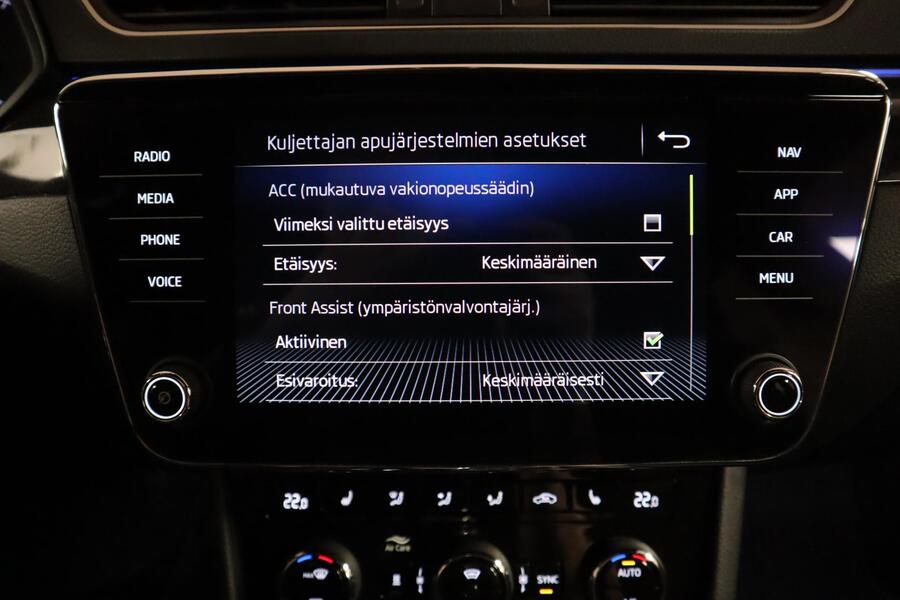 Skoda Superb vaihtoauto