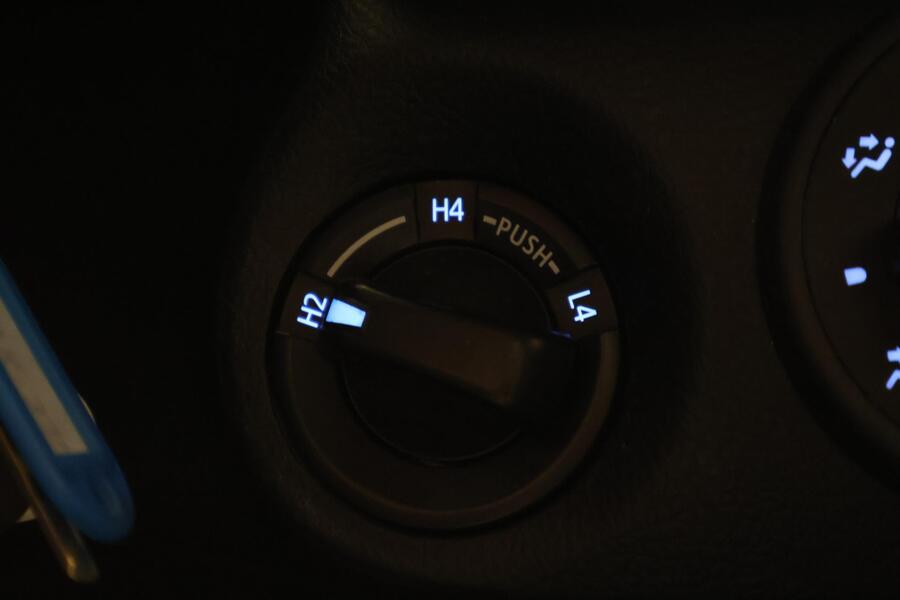 Toyota Hilux vaihtoauto