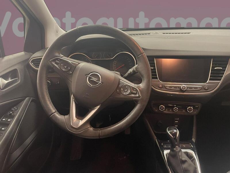 Opel Crossland vaihtoauto