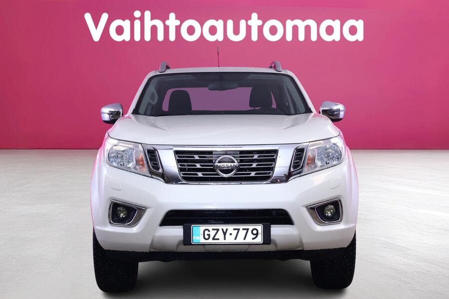 Nissan Navara vaihtoauto