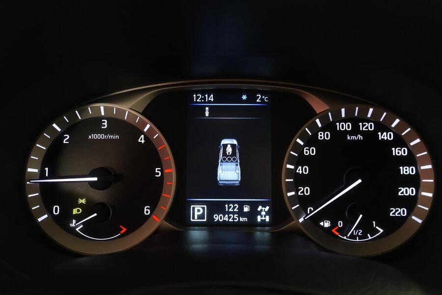 Nissan Navara vaihtoauto