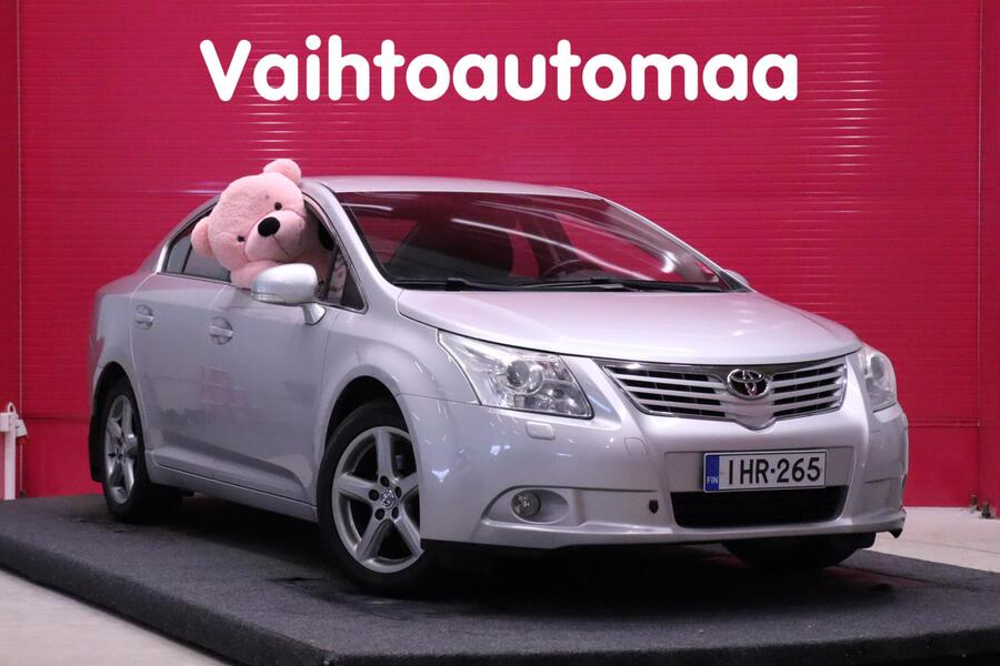 Toyota Avensis vaihtoauto