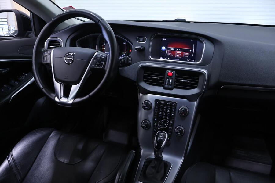 Volvo V40 vaihtoauto