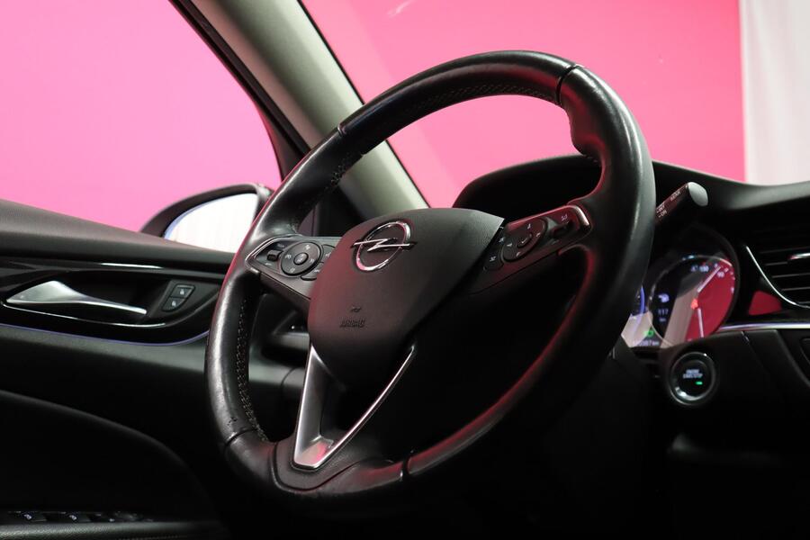 Opel Insignia vaihtoauto