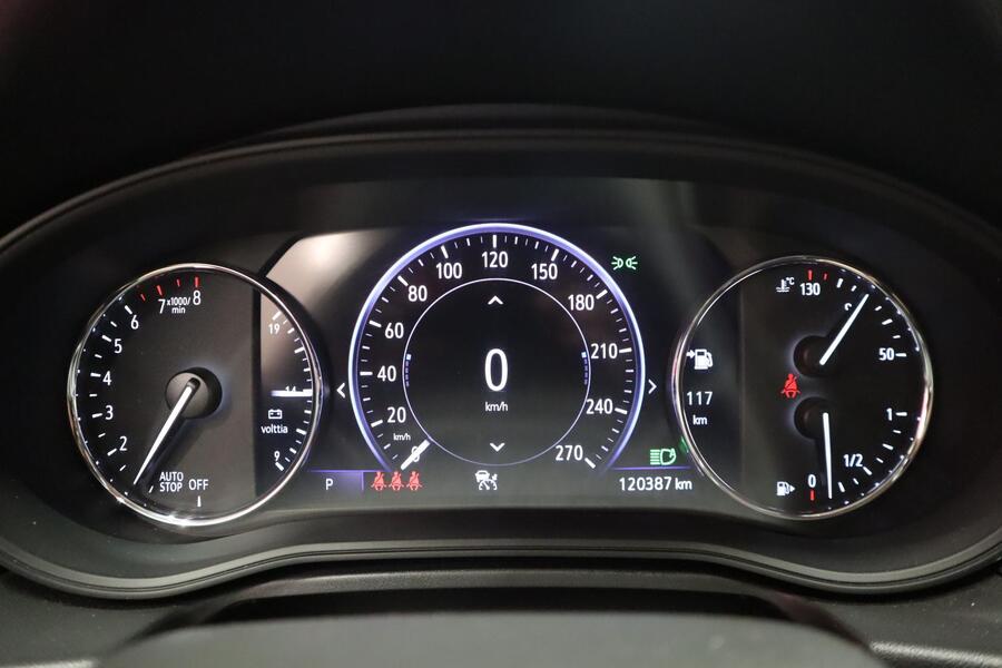 Opel Insignia vaihtoauto