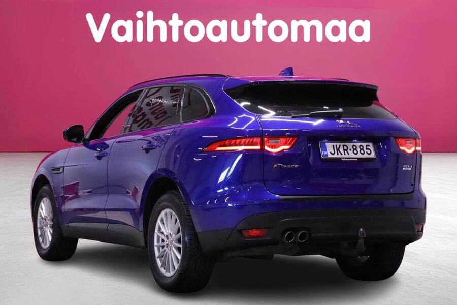 Jaguar F-PACE vaihtoauto