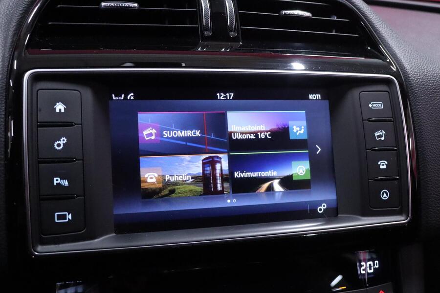 Jaguar F-PACE vaihtoauto