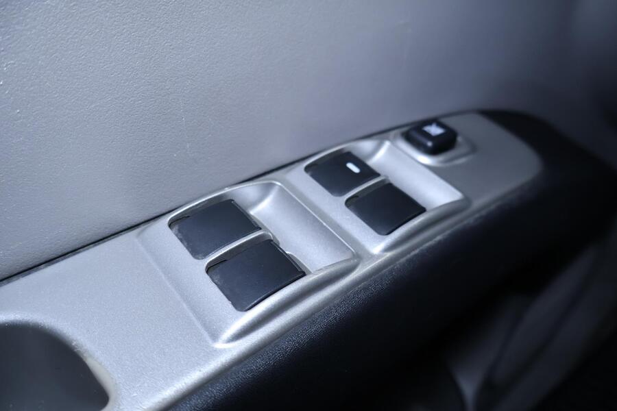 Mitsubishi L200 vaihtoauto