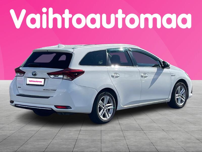 Toyota Auris vaihtoauto