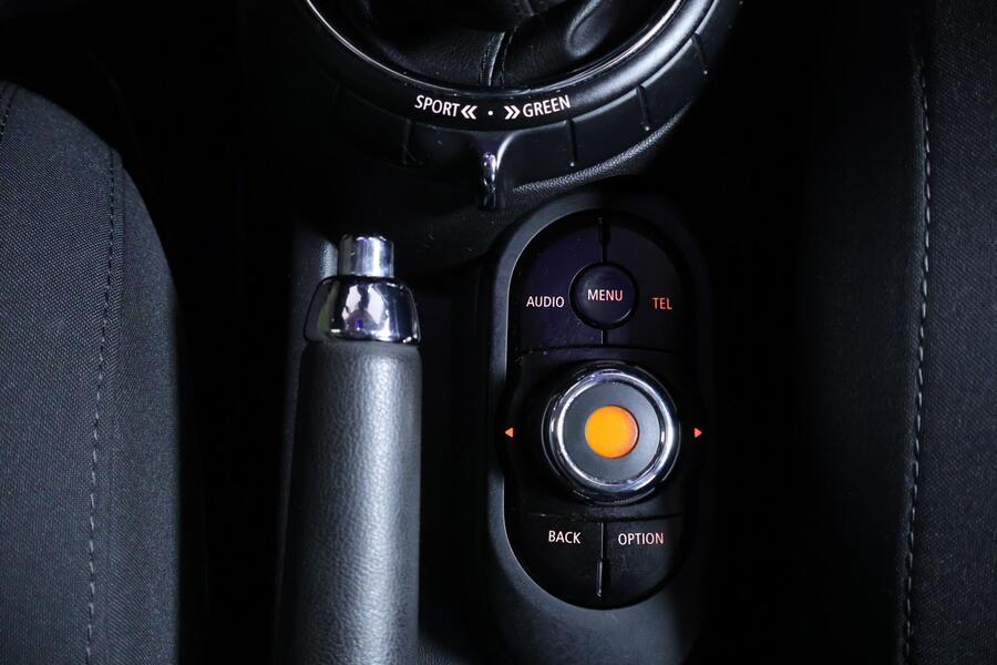 Mini Cooper vaihtoauto