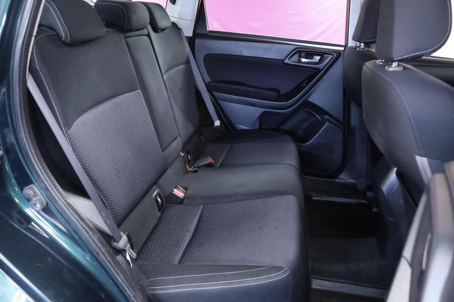 Subaru Forester vaihtoauto