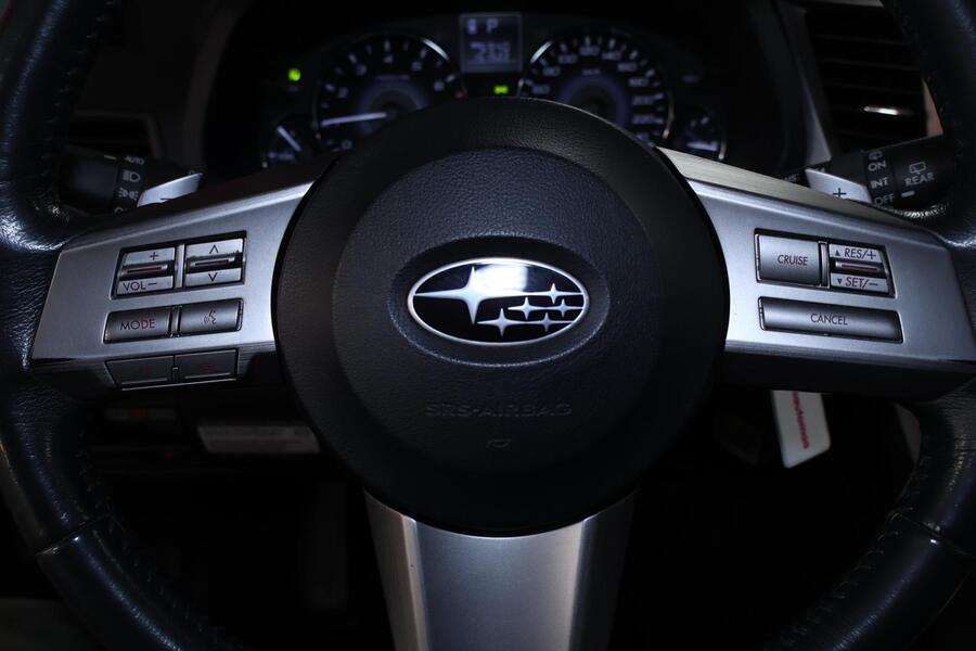 Subaru Legacy vaihtoauto