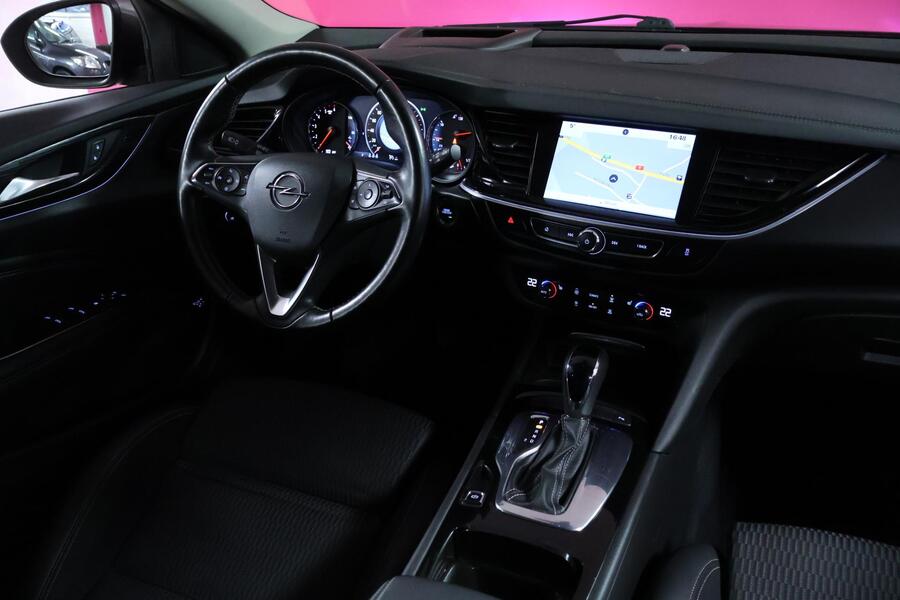 Opel Insignia vaihtoauto