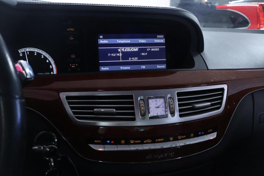 Mercedes-Benz S vaihtoauto