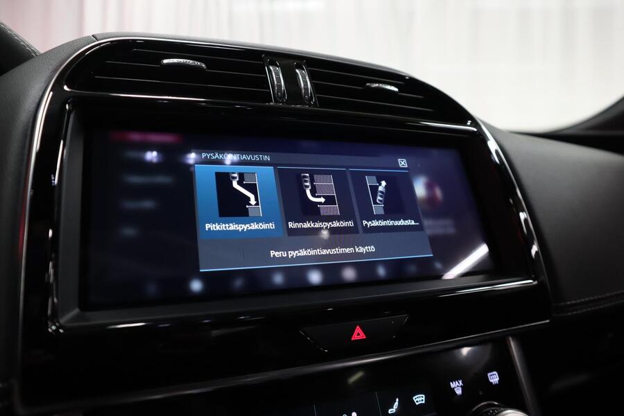 Jaguar XE vaihtoauto