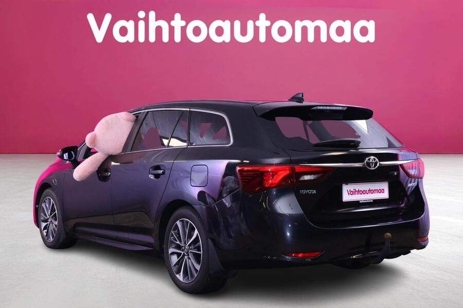 Toyota Avensis vaihtoauto