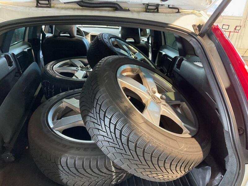 Volvo XC60 vaihtoauto