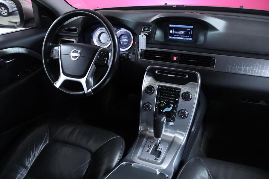 Volvo XC70 vaihtoauto