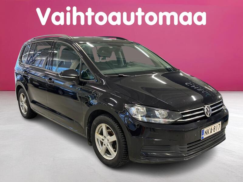 Volkswagen Touran vaihtoauto