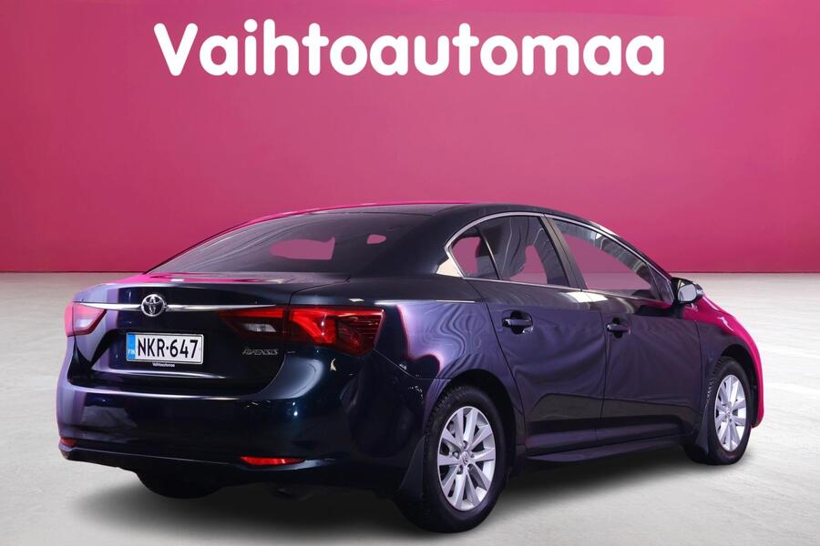 Toyota Avensis vaihtoauto