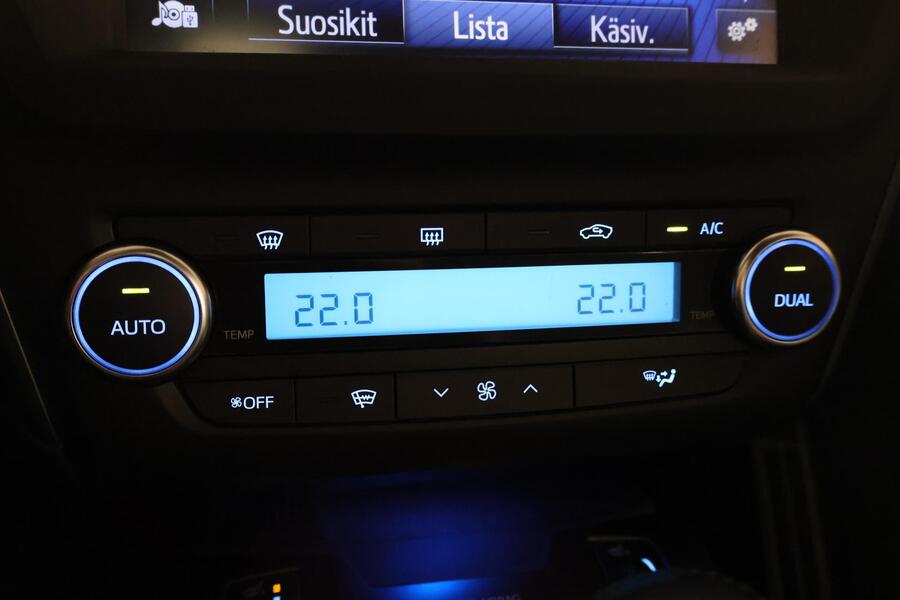 Toyota Avensis vaihtoauto