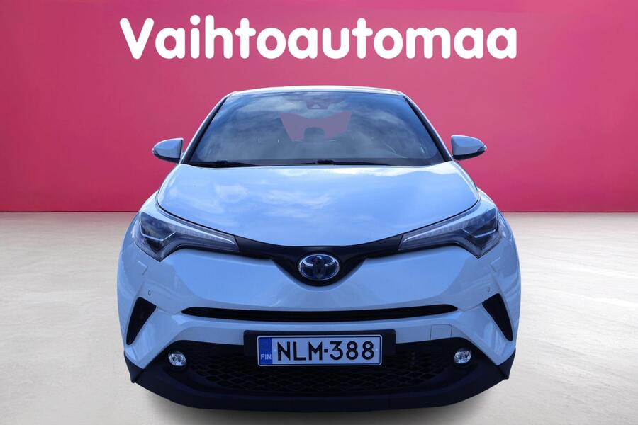 Toyota C-HR vaihtoauto