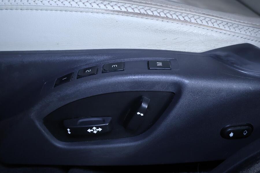 Volvo XC70 vaihtoauto