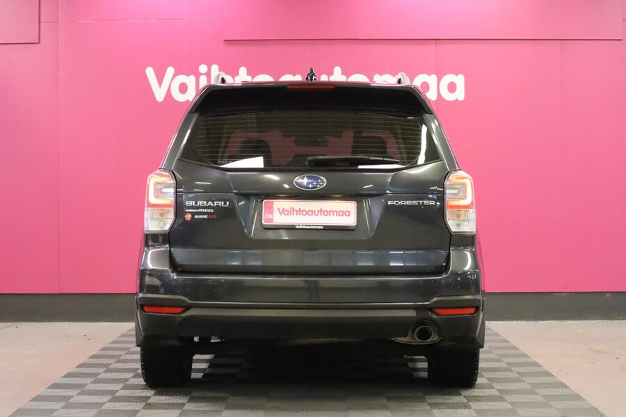 Subaru Forester vaihtoauto