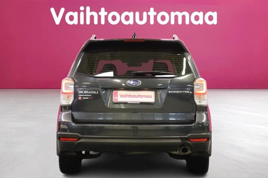 Subaru Forester vaihtoauto