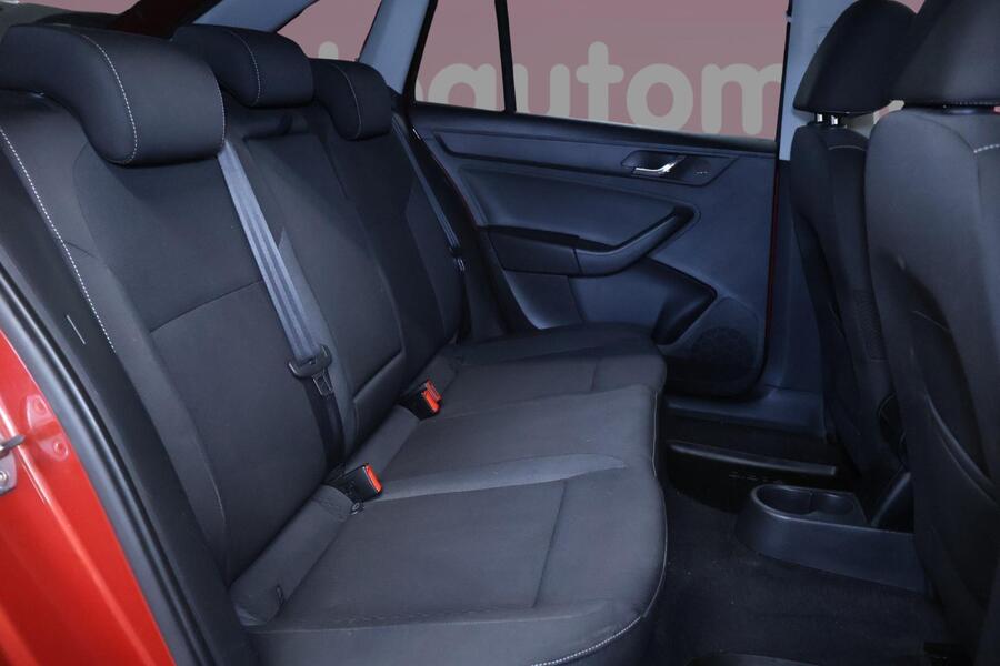 Skoda Rapid vaihtoauto