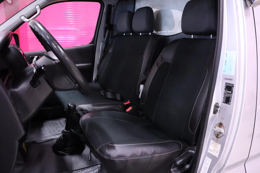 Toyota Hiace vaihtoauto