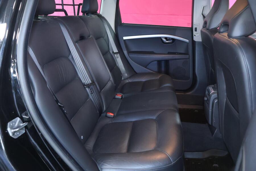 Volvo XC70 vaihtoauto