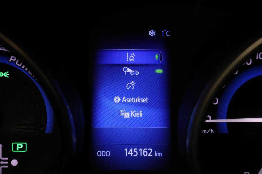 Toyota Auris vaihtoauto