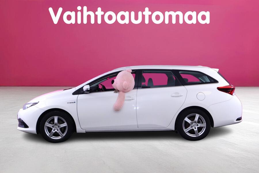 Toyota Auris vaihtoauto