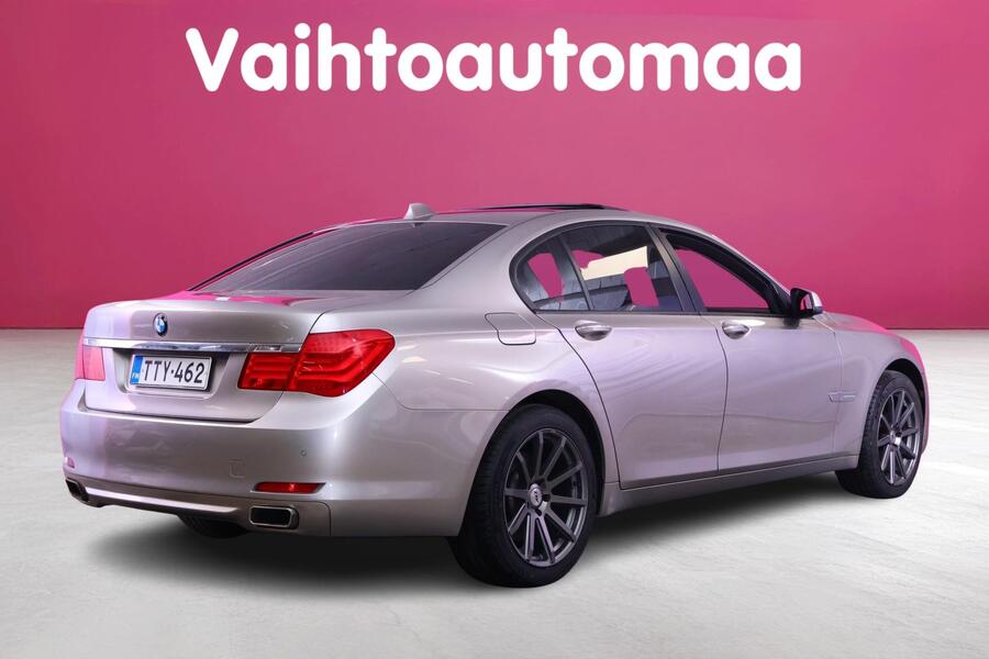 BMW 730 vaihtoauto
