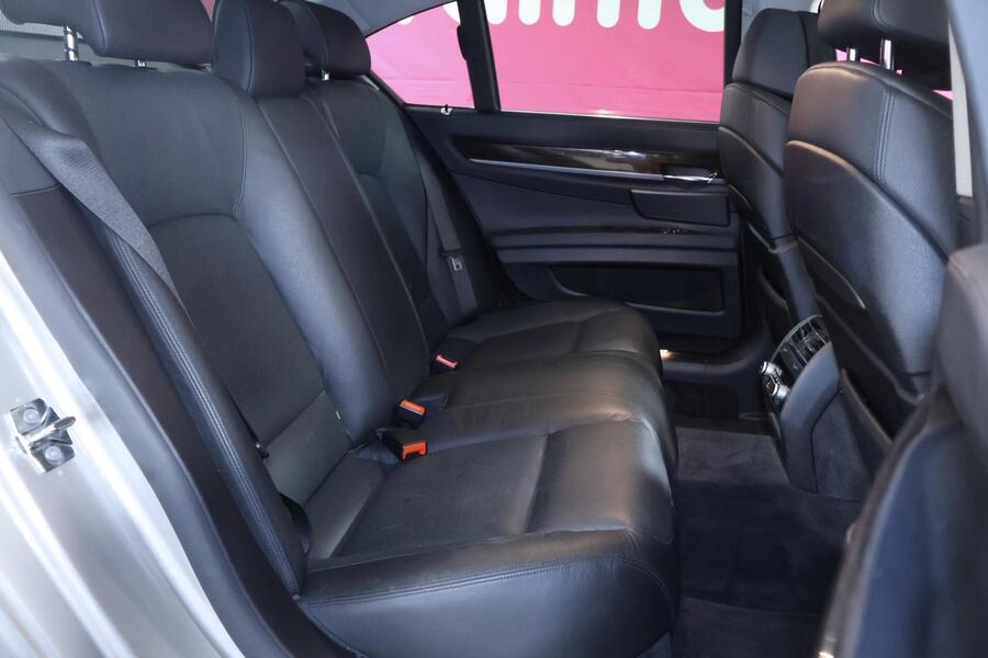 BMW 730 vaihtoauto