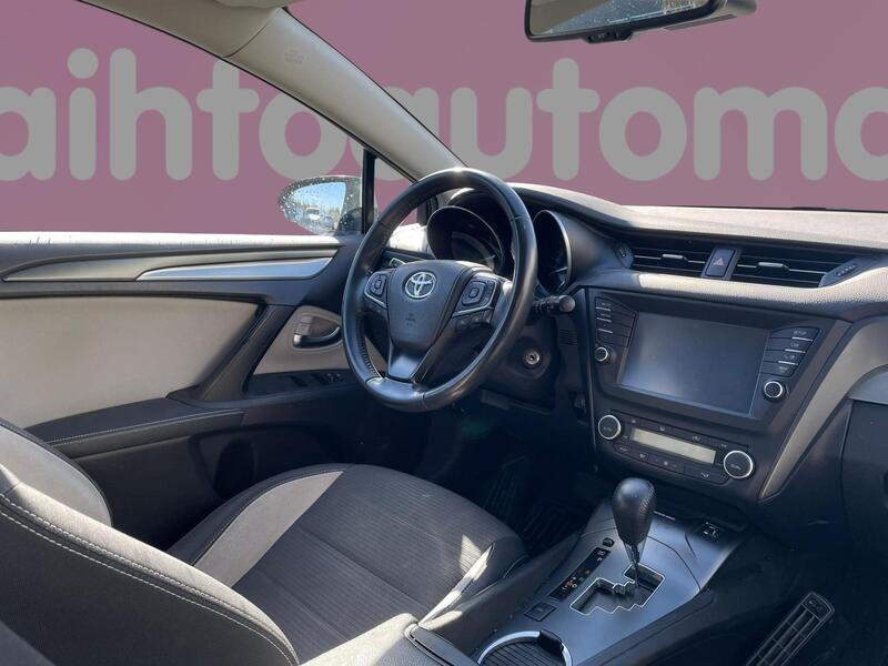 Toyota Avensis vaihtoauto
