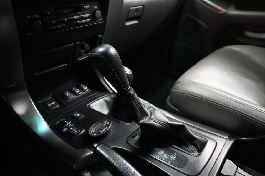 Toyota Land Cruiser vaihtoauto