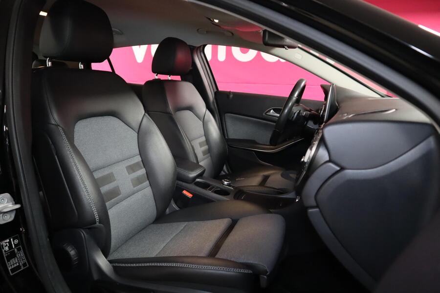 Mercedes-Benz GLA vaihtoauto