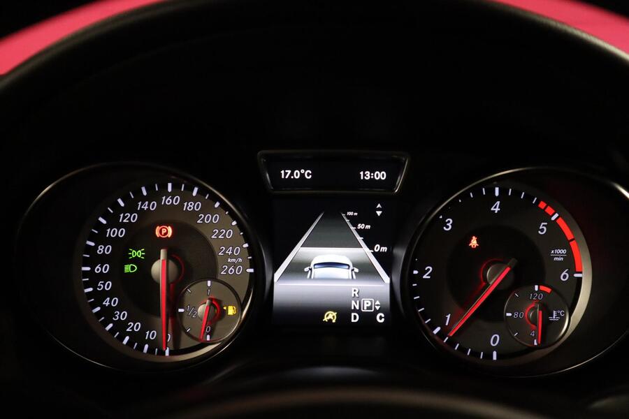 Mercedes-Benz GLA vaihtoauto