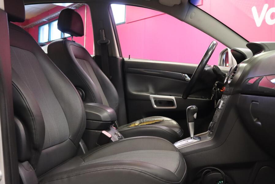 Opel Antara vaihtoauto