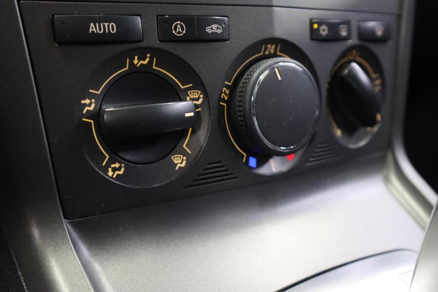 Opel Antara vaihtoauto