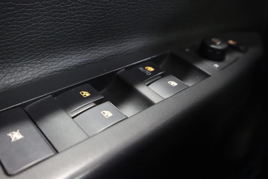 Opel Antara vaihtoauto