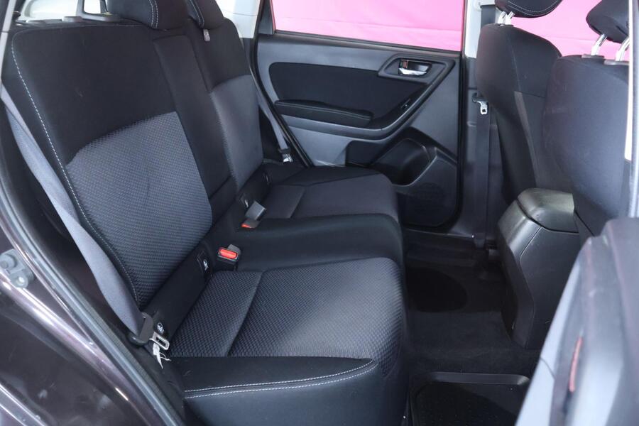 Subaru Forester vaihtoauto