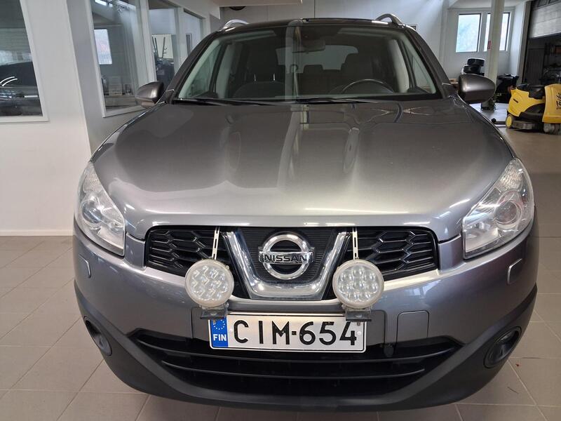 Nissan Qashqai+2 vaihtoauto