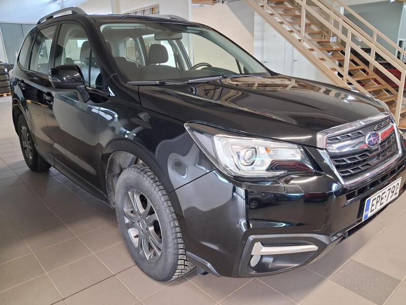 Subaru Forester vaihtoauto