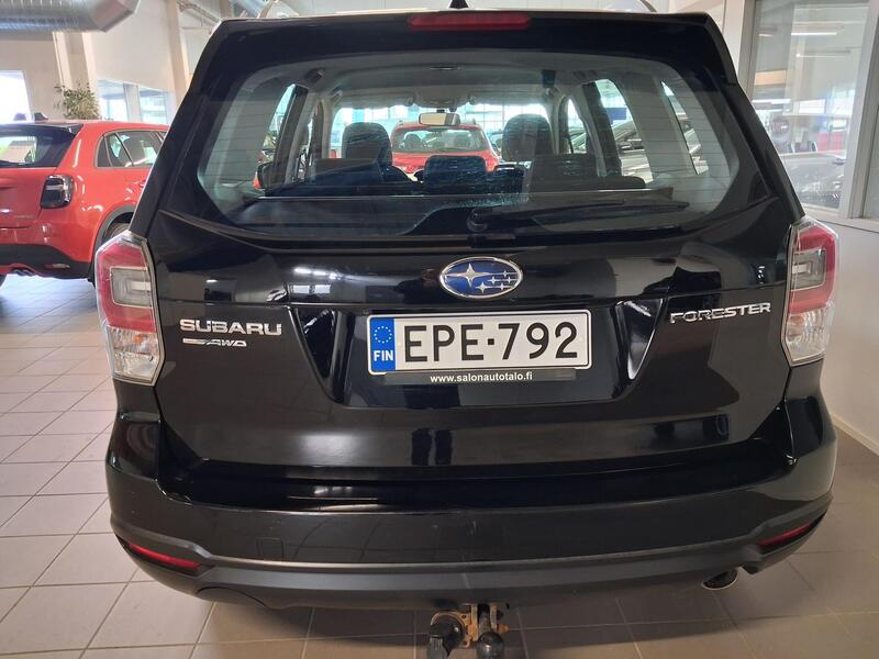 Subaru Forester vaihtoauto